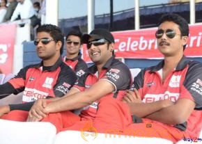 Telugu Warriors & Mumbai Heroes Teams At LB Stadium  photo 77