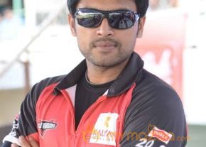 Telugu Warriors & Mumbai Heroes Teams At LB Stadium  photo 63