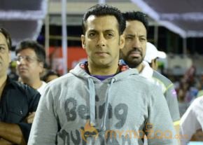 Telugu Warriors & Mumbai Heroes Teams At LB Stadium  photo 8