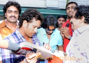 Telugu Warriors Team Meet Sachin Tendulkar & Laxman   photo 14