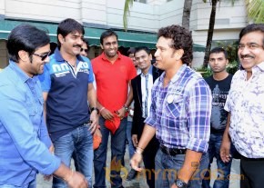 Telugu Warriors Team Meet Sachin Tendulkar & Laxman   photo 47
