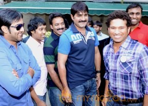 Telugu Warriors Team Meet Sachin Tendulkar & Laxman   photo 95