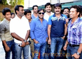 Telugu Warriors Team Meet Sachin Tendulkar & Laxman   photo 85