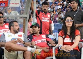 Telugu Warriors Vs Bhojpuri Dabanggs CCL 3 Match Gallery  photo 4