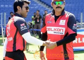 Telugu Warriors Vs Bhojpuri Dabanggs CCL 3 Match Gallery  photo 105