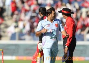 Telugu Warriors Vs Bhojpuri Dabanggs CCL 3 Match Gallery  photo 108
