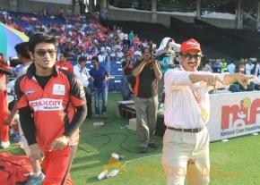 Telugu Warriors Vs Bhojpuri Dabanggs CCL 3 Match Gallery  photo 84