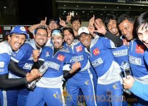 Telugu Warriors Vs Karnataka Bulldozers CCL 3 Match Gallery  photo 71