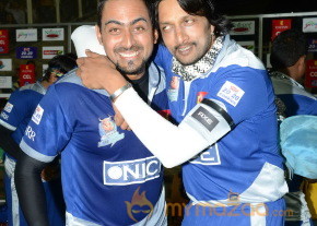 Telugu Warriors Vs Karnataka Bulldozers CCL 3 Match Gallery  photo 25