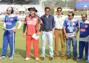 Telugu Warriors Vs Karnataka Bulldozers CCL 3 Match Gallery  photo 111