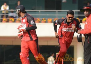 Telugu Warriors Vs Karnataka Bulldozers CCL 3 Match Gallery  photo 53