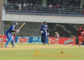 Telugu Warriors Vs Karnataka Bulldozers CCL 3 Match Gallery  photo 48