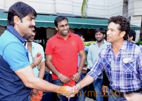 Telugu Warriors With Sachin Tendulkar  Photos photo 8