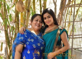 Telugulo Naaku Nachani Padam Prema Movie Launch  photo 85