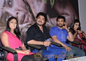 Telugulo Naaku Nachani Padam Prema  Photos