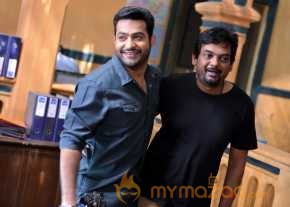 Temper Movie Working Stills photo 12