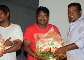 Thikka First Look Release Photos photo 9
