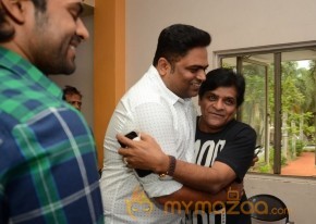 Thikka First Look Release Photos photo 29