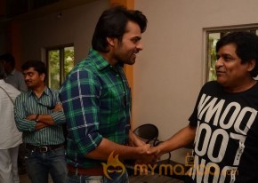 Thikka First Look Release Photos photo 4