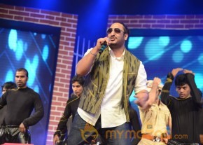 Thoofan Audio Launch Photos Set2 photo 16