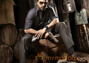 Thoofan First look posters photo 4