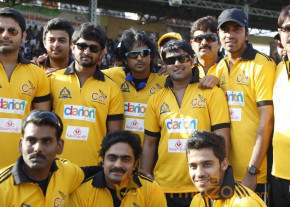 Tollywood VS Bollywood Cricket Match Photos photo 6