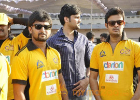Tollywood VS Bollywood Cricket Match Photos photo 20