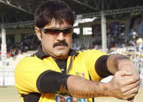 Tollywood VS Bollywood Cricket Match Photos photo 27
