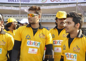 Tollywood VS Bollywood Cricket Match Photos photo 15