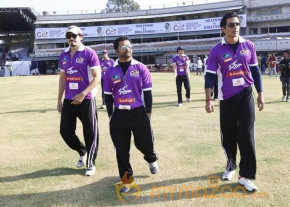 Tollywood VS Bollywood Cricket Match Photos photo 17