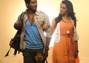 Trisha Ventadu Vetadu Hot Pics photo 17
