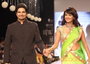 TV Celebs Walk the Ramp at IIJW 2013 photo 34