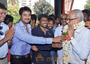 Uday Kiran New Movie Lunch Gallery photo 21