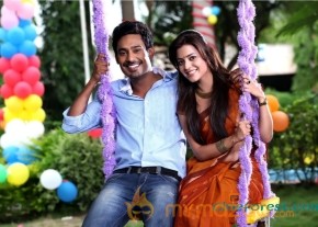VARUN SANDESH NEW MOVIE WALLPAPERS photo 4