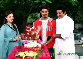 VARUN SANDESH NEW MOVIE WALLPAPERS photo 9
