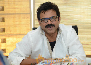 Venkatesh At SVSC Movie Success Meet   photo 40