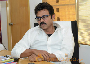 Venkatesh At SVSC Movie Success Meet   photo 66