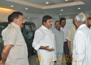 Venkatesh Launch Lakshmi Nissan Show Room  photo 75