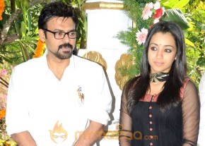 Venkatesh and Trisha New Movie Launch Gallery photo 13