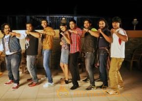 Win Movie Gallery photo 14