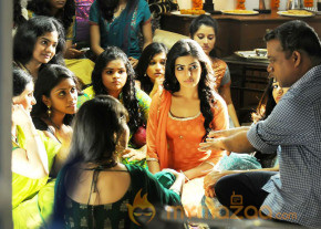 Yeto Vellipoyindi Manasu Movie Location Stills photo 8