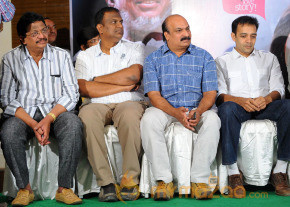 Yeto Vellipoyindi Manasu Movie Success Meet Photos photo 16