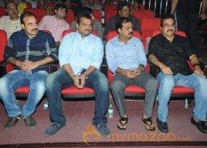 Yevadu Audio Launch Photos Set 2 photo 40
