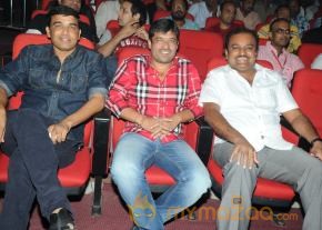 Yevadu Audio Launch Photos Set 2 photo 22