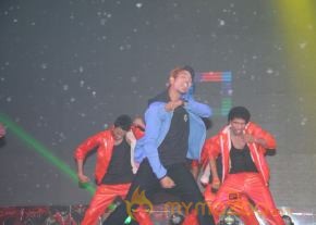 Yevadu Audio Launch Photos Set 2 photo 21