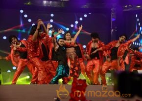 Yevadu Audio Launch Photos Set 3 photo 23