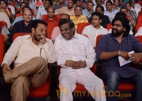 Yevadu Audio Launch Photos Set 3 photo 28