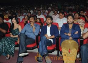 Yevadu Audio Launch Photos Set 5 photo 105