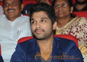 Yevadu Audio Launch Photos Set 5 photo 113