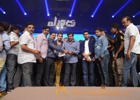 Yevadu Audio Launch Photos Set6 photo 21